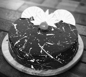 Eggless Chocolate Effect Cake