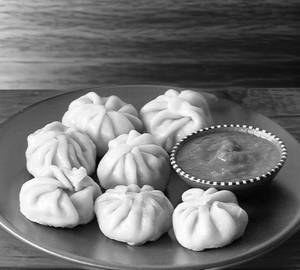 Veg momos