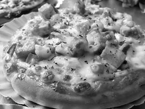 Mixed Vegetable Paneer Pizza