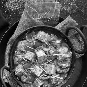 Paneer Kadhai [350 Grams]