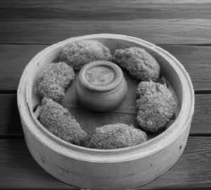 Pure 90 %Paneer Veg Kurkre Momos