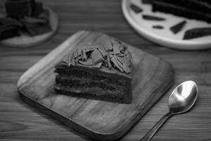 Nutella Almond Choclate Cake