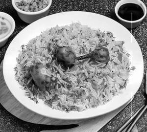 Chicken burnt garlic rice