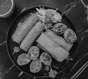 Veg Spring Roll (6 Pcs)