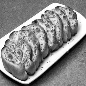 Pull apart garlic bread