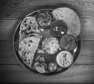 Thali Royal