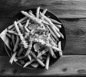 Crispy Cheese and Masala French Fries