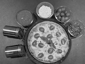 Tomato Pizza