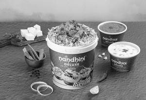 Andhra Paneer Bucket Biryani