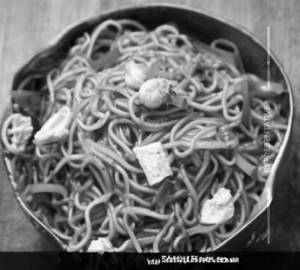 Chilly Garlic Noodles (Egg)