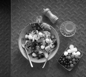 Aruggula and bocconcini salad