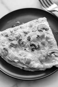 Cheese omelette ( 2 egg )