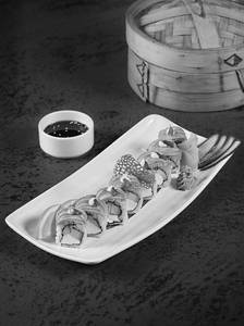Amazing Avocado Roll