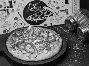 Tomato Golden Corn Pizza [ 7 Inches]