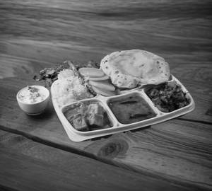 Deluxe Thali