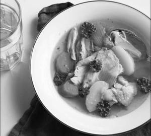Boiled Chicken 4 Pcs