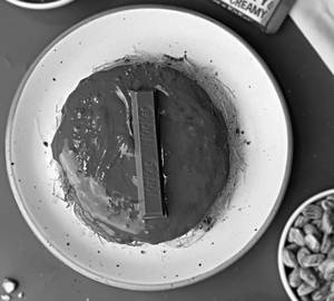Nutella Kitkat Kunafa