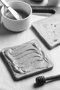 Khapli Wholewheat Protein Bread (vegan) (300 Gms)