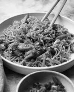 Schezwan noodles