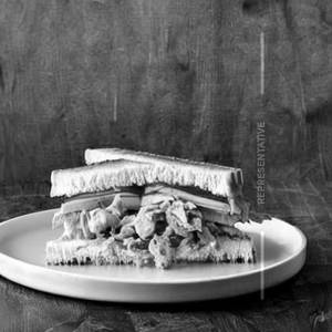 Chicken cottage sandwich