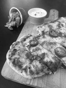 Bacon And Jalapeno Garlic Bread