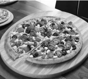 Veg Extravaganza Pizza