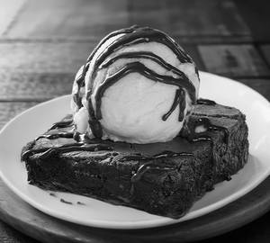 Pressed Coffee Brownie Ice Cream