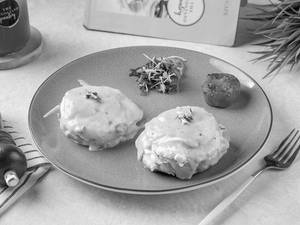 Salmon Benedict