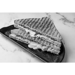 Peanut Butter And Strawberry Jelly Sandwich (pbmj) - Veg