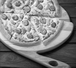 Chicken Sausage Pizza