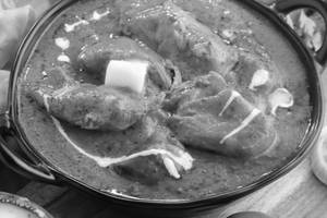 Butter Chicken (2 Bone Pcs And 3 Boneless Pcs)