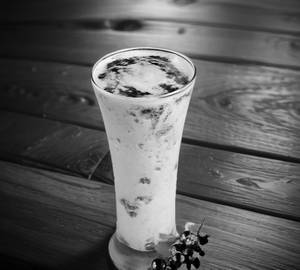 Black Currant Lassi
