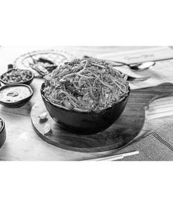 Veg Schezwan Noodles