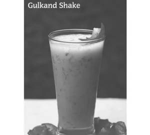 Classic Gulab Gulkand Milk Shake