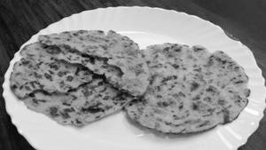Makke Methi  Paratha