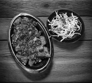 Schezwan paneer chilli (full)