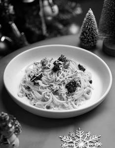 Truffle Cream Linguine