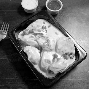 Paneer Gravy Momos