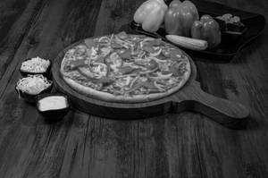 Laziz Desi Pizza