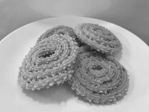 Round Chakli