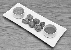 Veg. Fried Momos