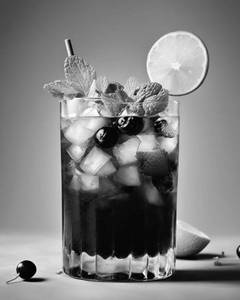 Black Currant Mojito