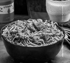Schezwan chicken noodles