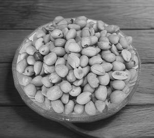 Peanuts White (200Gm)