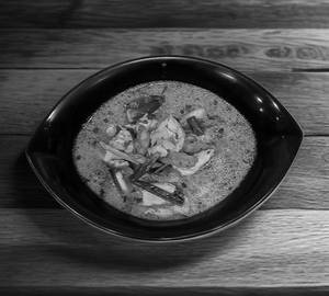 Tom Yum Kai