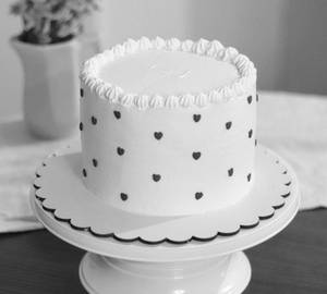Eggless Classic Vanilla Cake