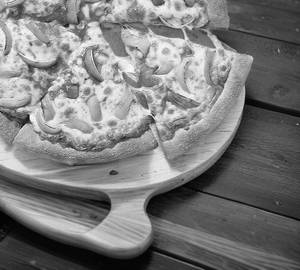 Onion Pizza