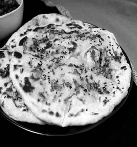 Butter Aloo Kulcha