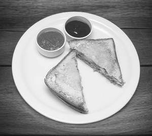 Grilled Aloo Sandwich