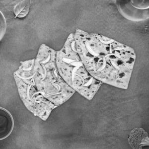 Paneer Pyaz Paratha